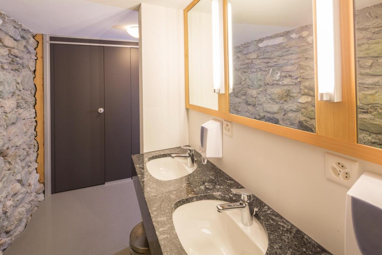 Gasthaus Alpenrose Juf Otel Dış mekan fotoğraf
