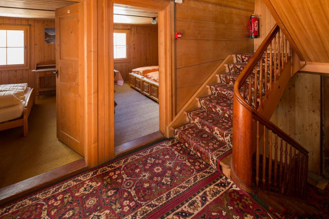 Gasthaus Alpenrose Juf Otel Dış mekan fotoğraf