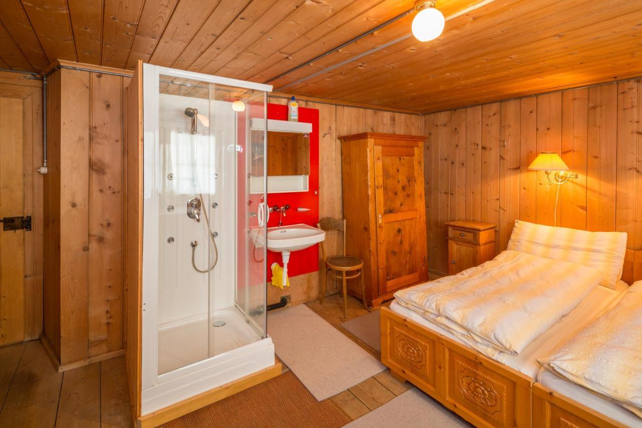 Gasthaus Alpenrose Juf Otel Dış mekan fotoğraf