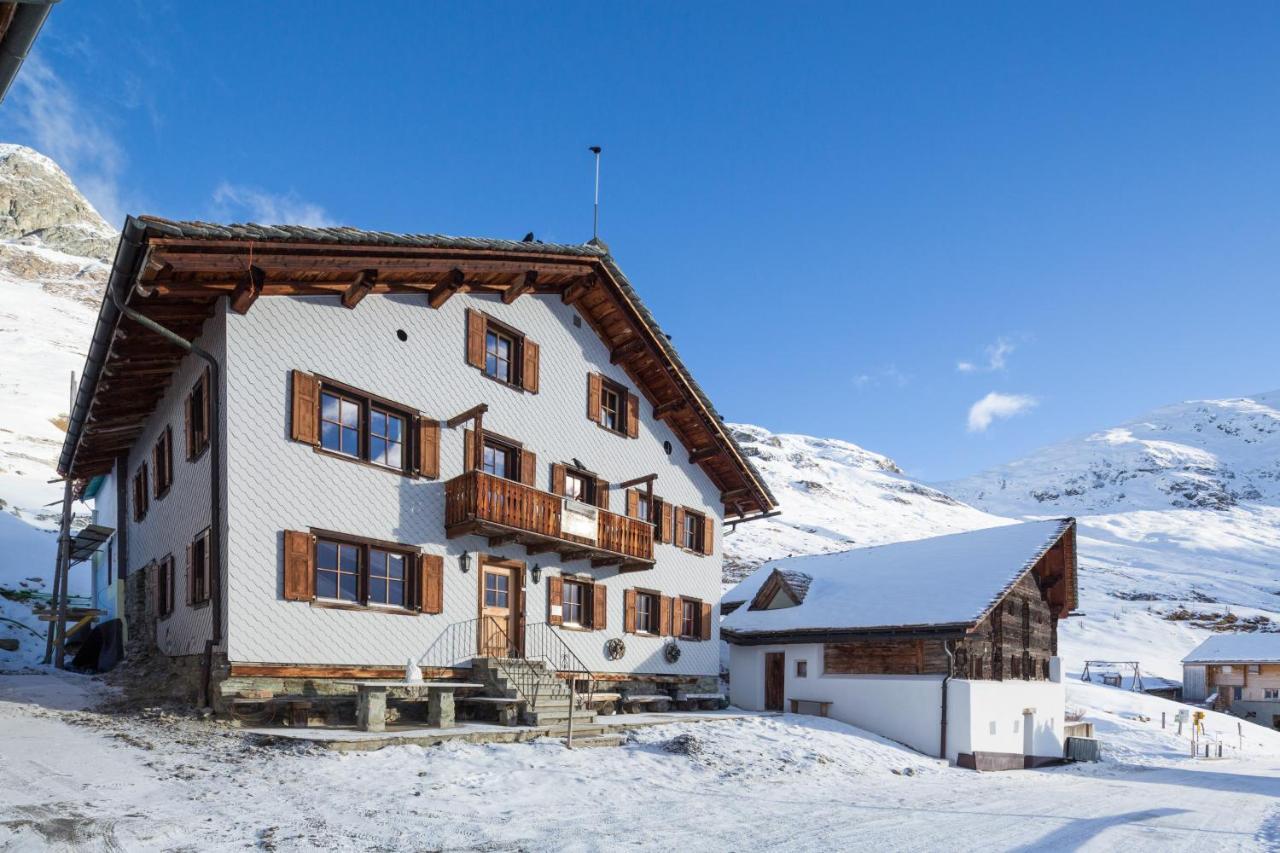 Gasthaus Alpenrose Juf Otel Dış mekan fotoğraf